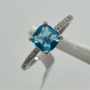 Bright Blue Cushion Cut‎ Diamond CZ Solitaire Silver Plated Minimalist Ring